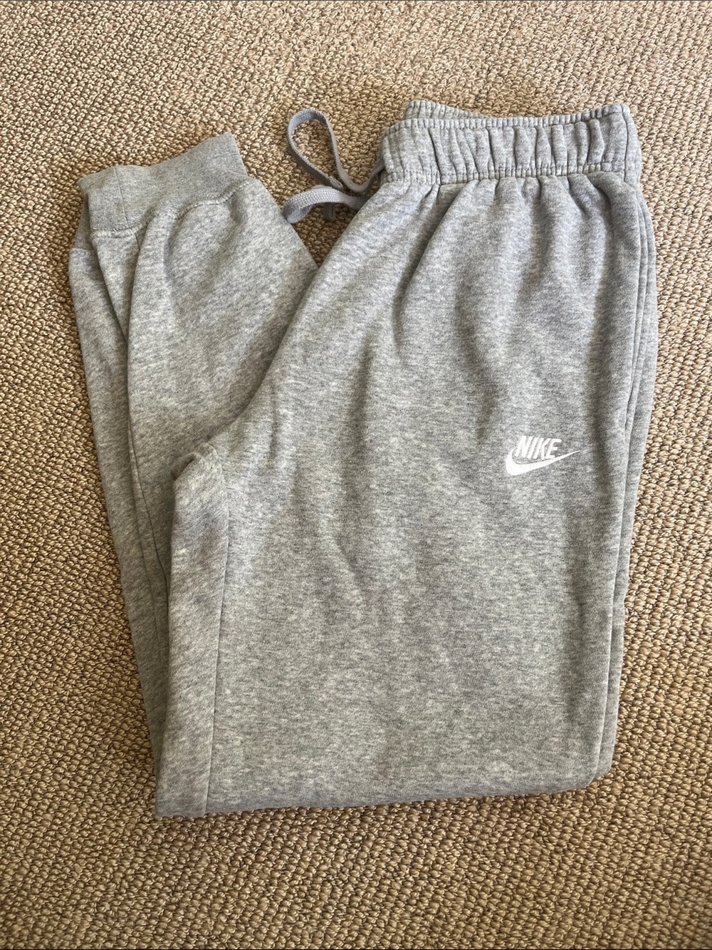 ✔️ Nike Sweatpants